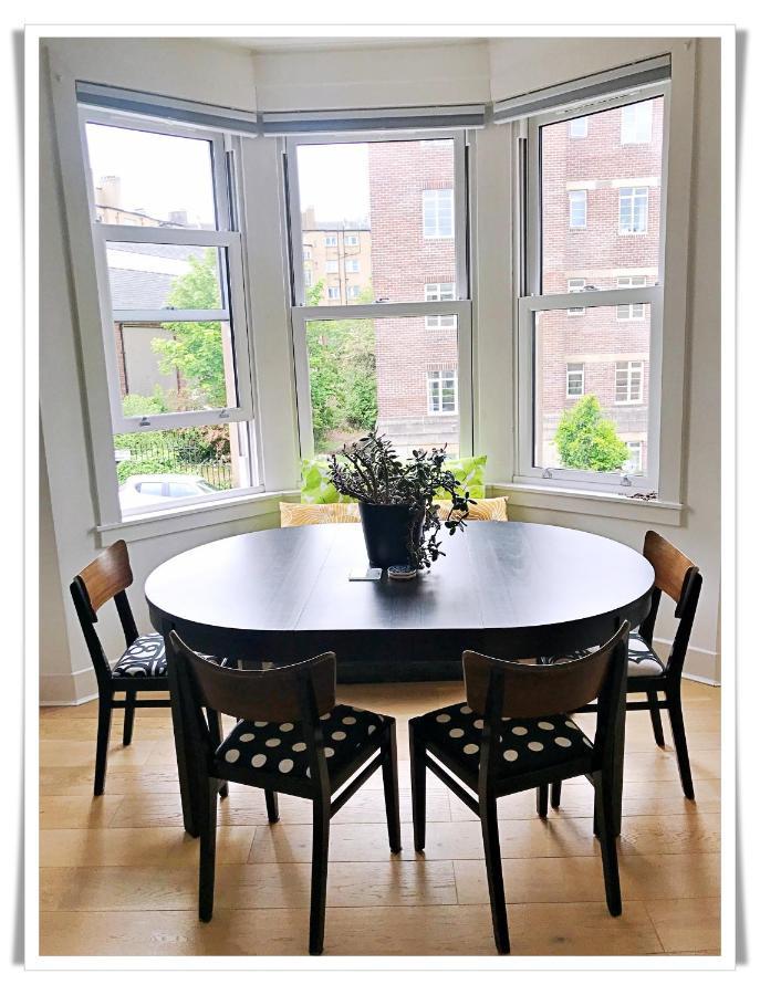 Spacious And Modern 2 Bedroom Flat Near The City Centre Edimburgo Exterior foto