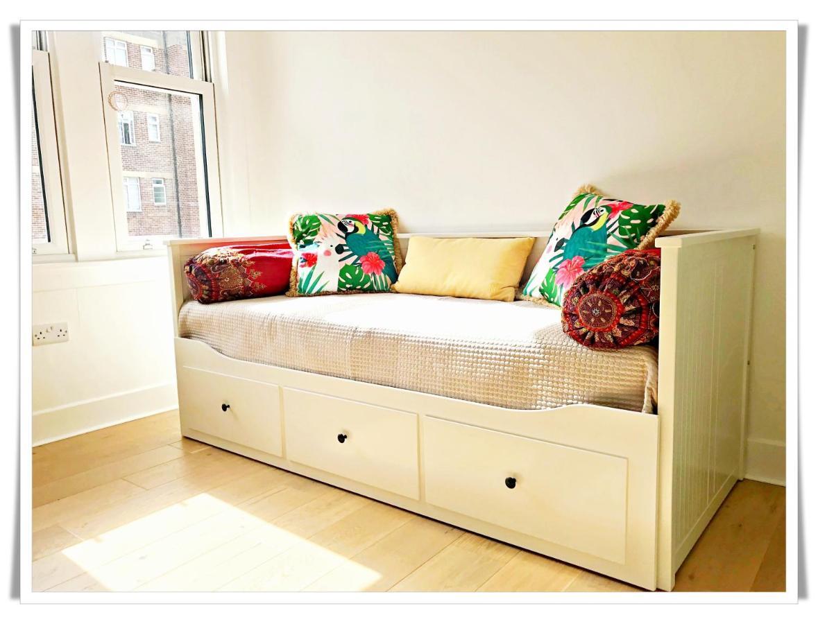 Spacious And Modern 2 Bedroom Flat Near The City Centre Edimburgo Exterior foto